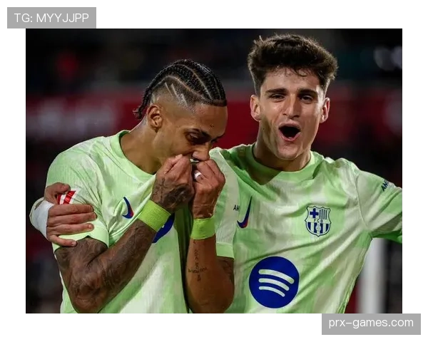 拉菲尼亚：西甲冠军成员完成生涯重要荣誉